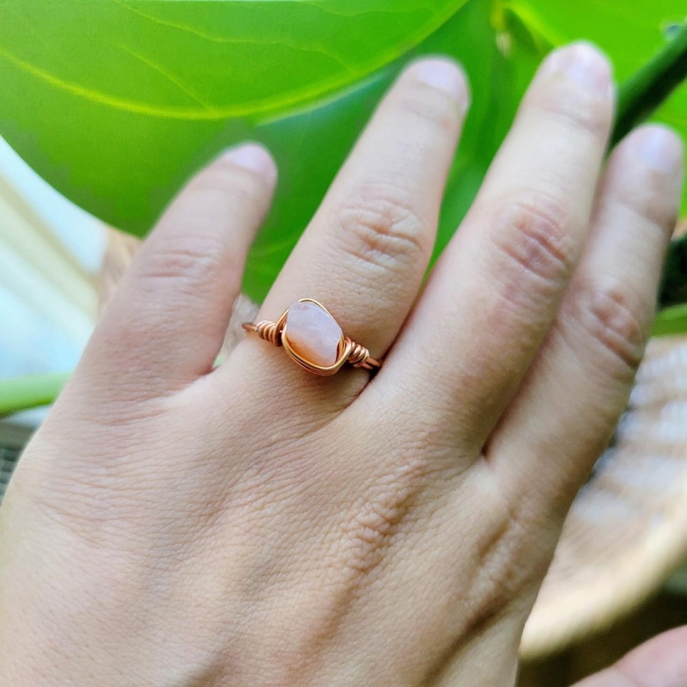 Dainty Handmade Rose Gold Pink Rose Quartz Stone Wire Ring, size 5